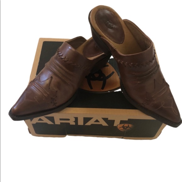 ARIAT BOOTS  WESTERN  SIZE 7 B NEW - Picture 3 of 11